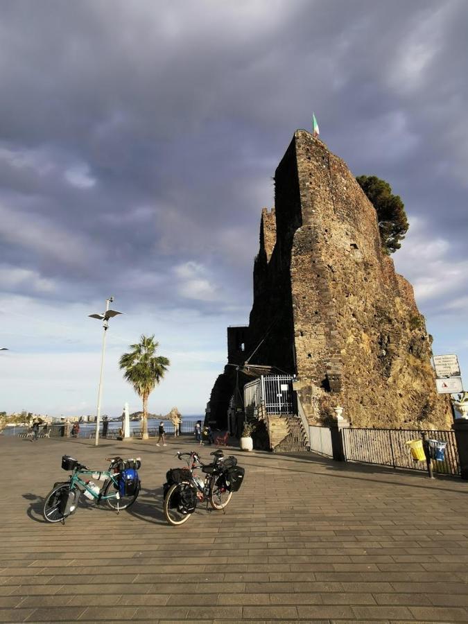 La Casa Di Ale Apartment Aci Castello Ngoại thất bức ảnh